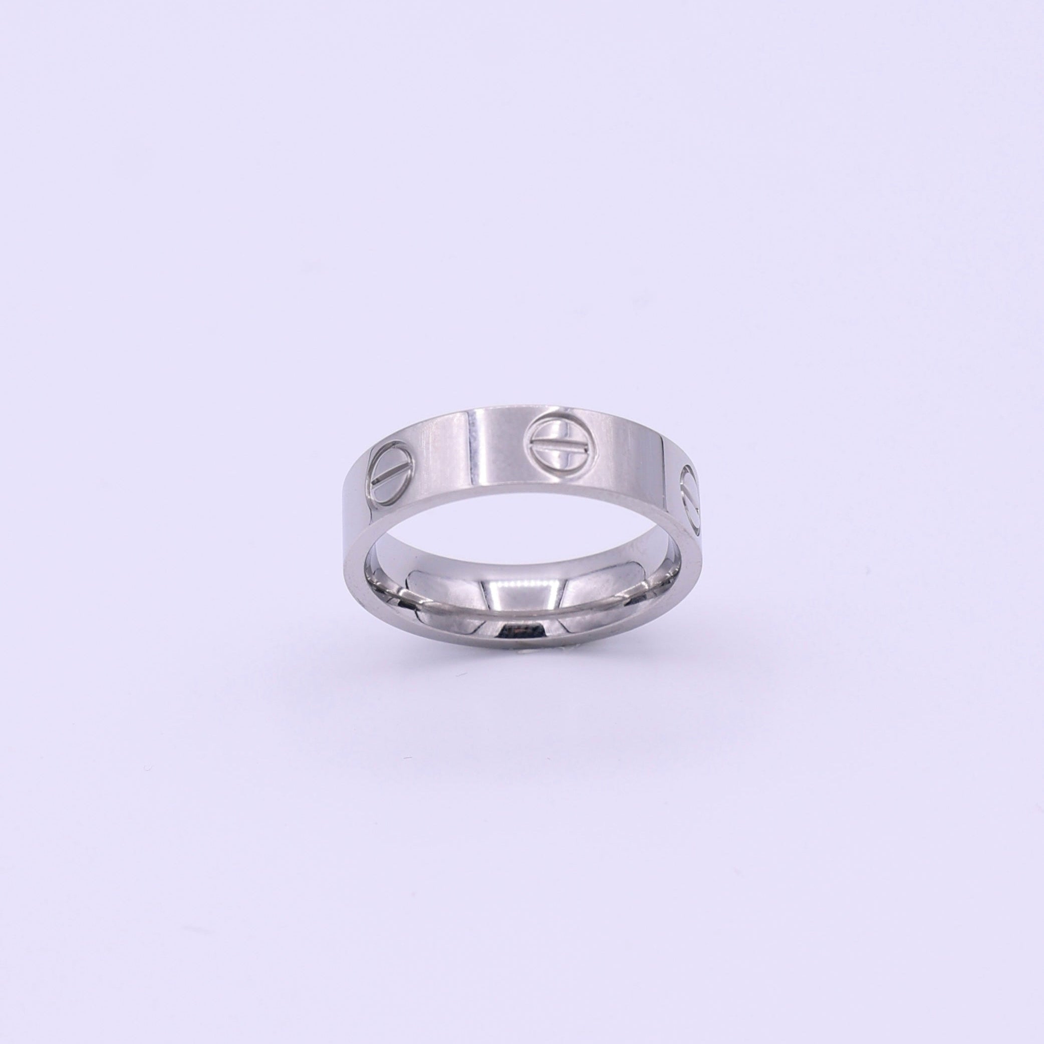 GEDRAAIDE RING – 18K GOUD