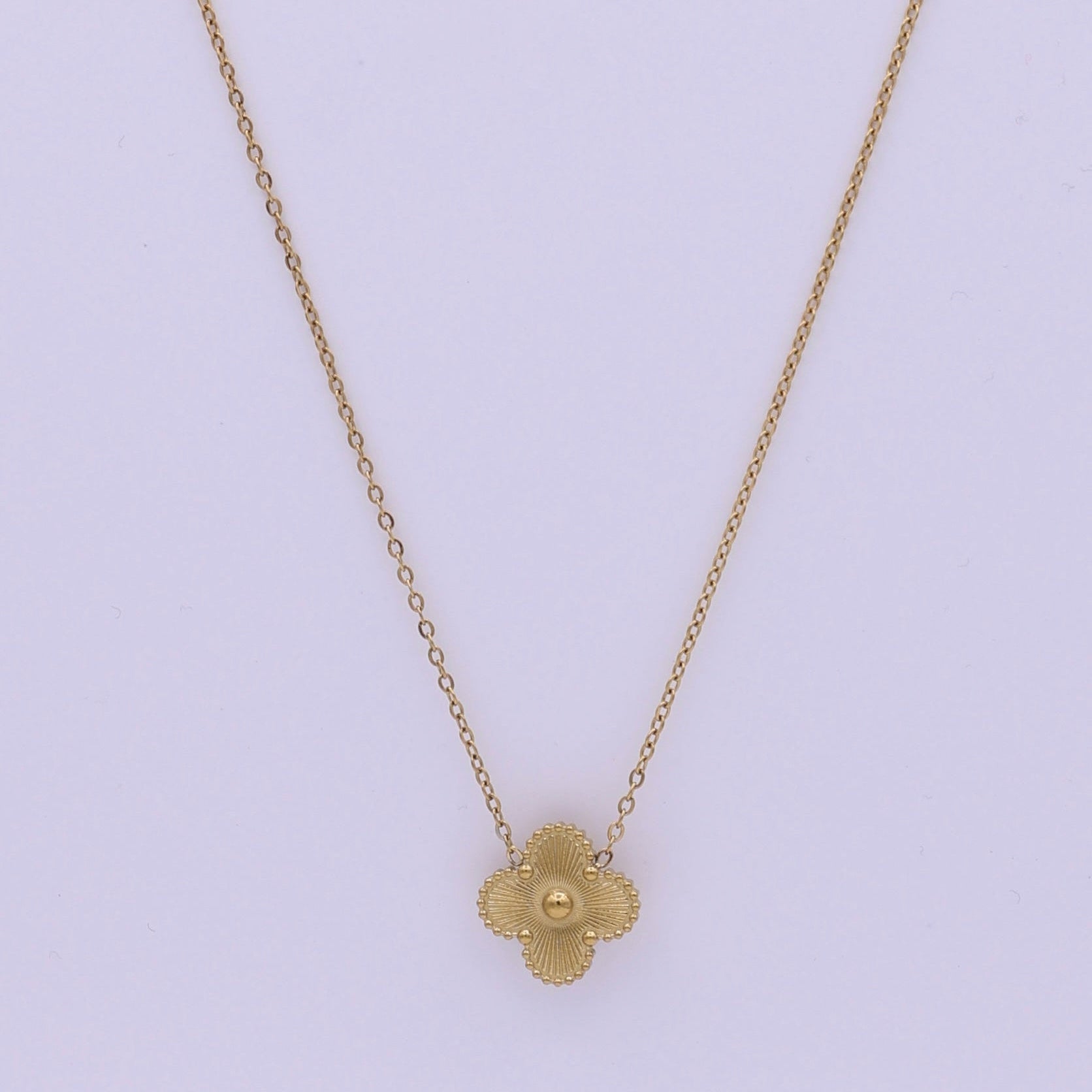 CLOVER CHARM CHAIN - GOLD
